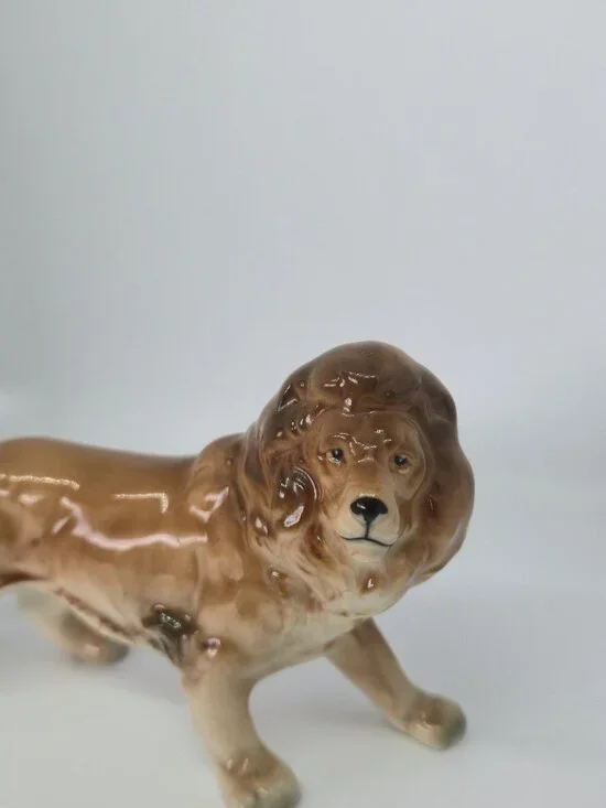 Hand Decorated Vintage Ceramic Lion Figurine Brown Glaze MCM Japan Statue Decor - Picture 2 of 12